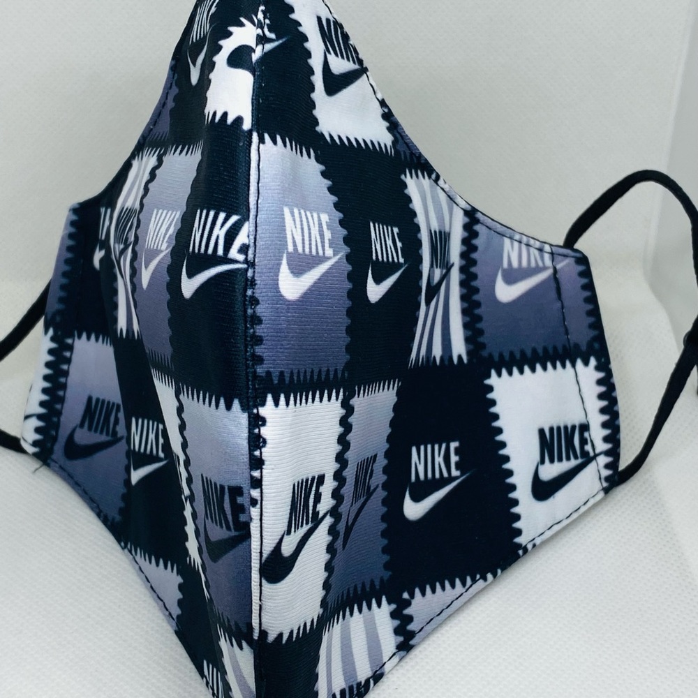 Nike Inspirited mask